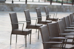 Качествени маси и столове ратан за ресторанти